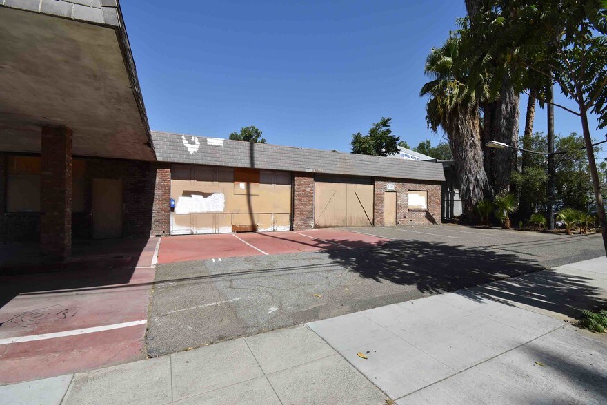 4489 Brockton Ave, Riverside, CA 92501 Freestanding For Sale