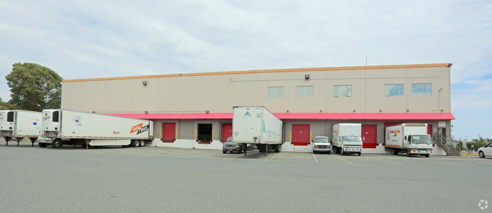 More Photos Of 2924 Jacklin Rd, Langford Warehouse For Lease