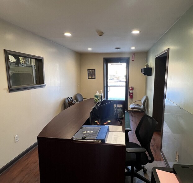 More Photos Of 110 Division St, Manchester Manufacturing For Sale