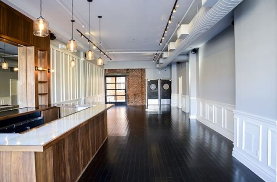 More Photos Of 190 N 14th St, Brooklyn Restaurant For Lease