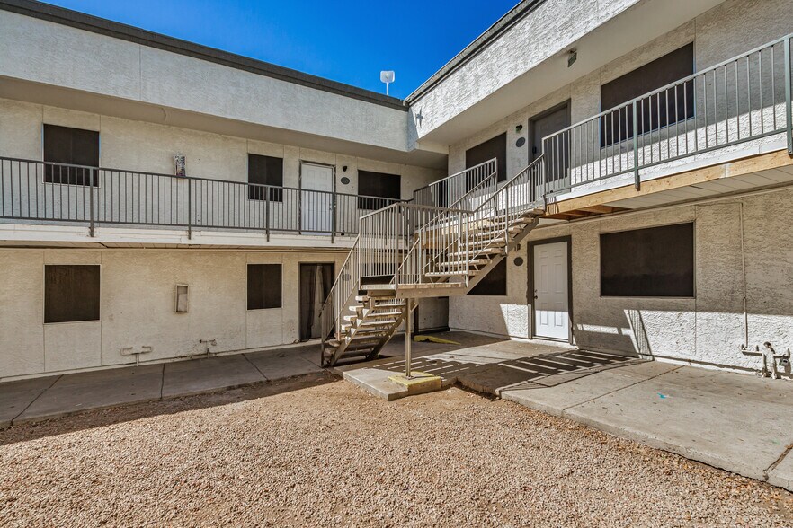 More Photos Of , Phoenix Multifamily For Sale