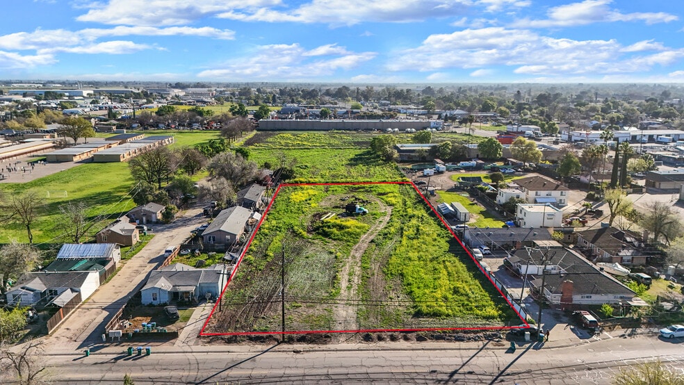 More Photos Of 716 N Filbert St, Stockton Land For Sale