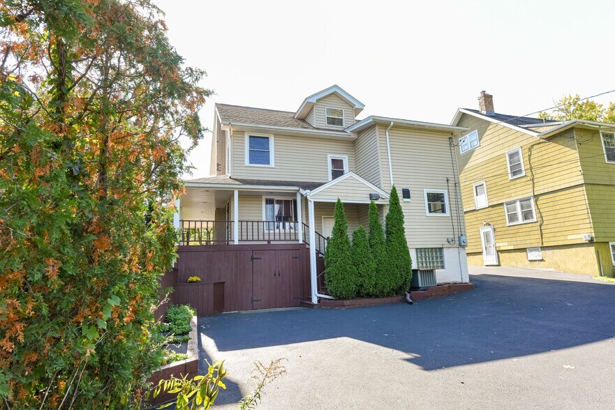 More Photos Of 128 Empire Blvd, Rochester Office Residential For Sale