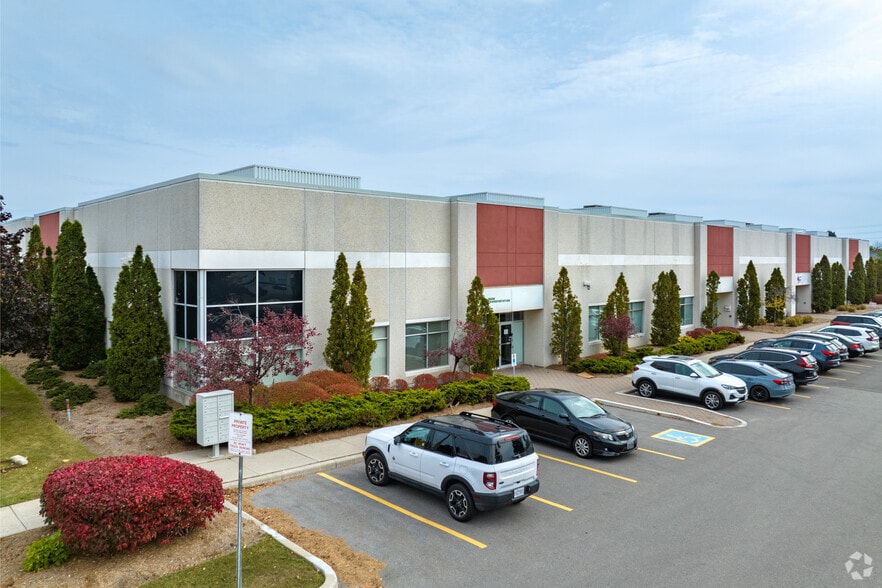Primary Photo Of 2850 Argentia Rd, Mississauga Warehouse For Lease