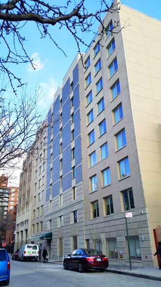 More Photos Of 9011 160th St, Jamaica Apartments For Lease