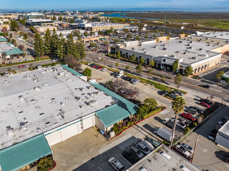 More Photos Of 1300 Industrial Rd, San Carlos Research And Development For Lease