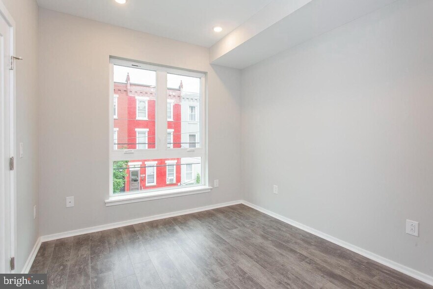 More Photos Of 2010 N 8th St, Philadelphia Apartments For Sale