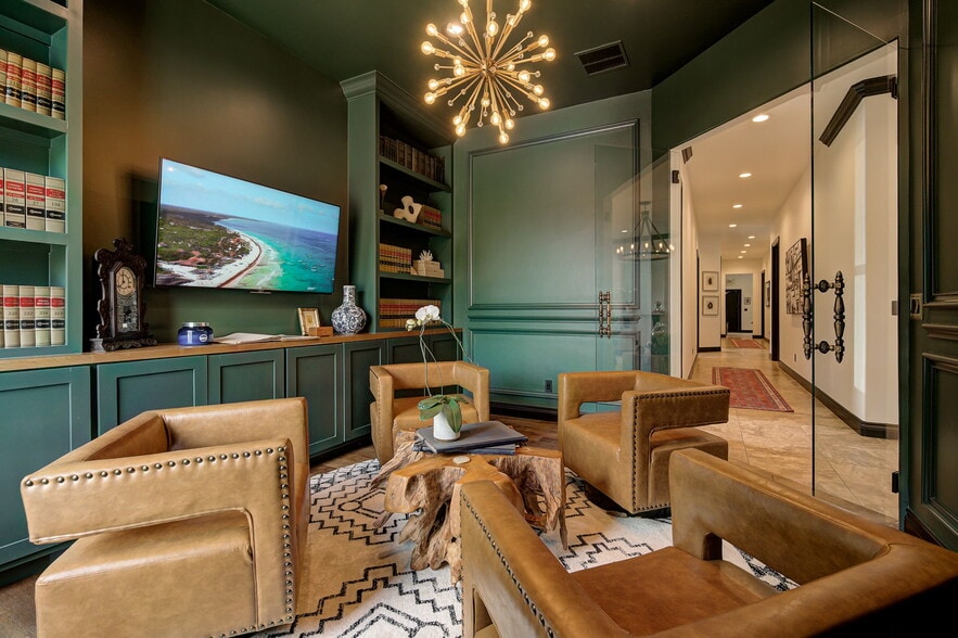 More Photos Of 2917 NW 156th St, Edmond Office Residential For Sale