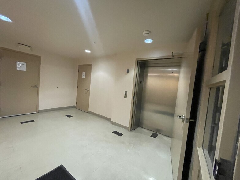 More Photos Of 552-580 W 800 N, Orem Medical For Sale