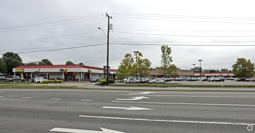 Primary Photo Of 3208 Holland Rd, Virginia Beach General Retail For Lease