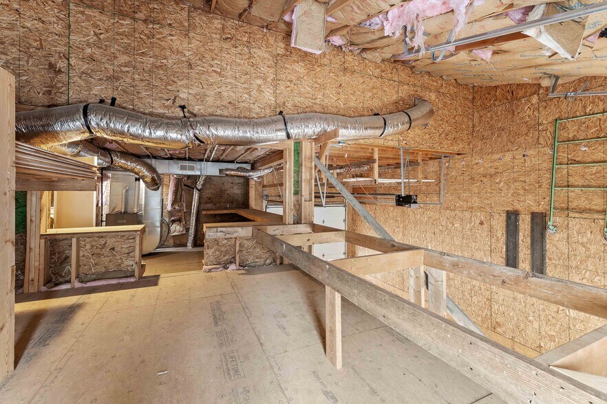 More Photos Of 429 Fairchance Rd., Morgantown Warehouse For Lease