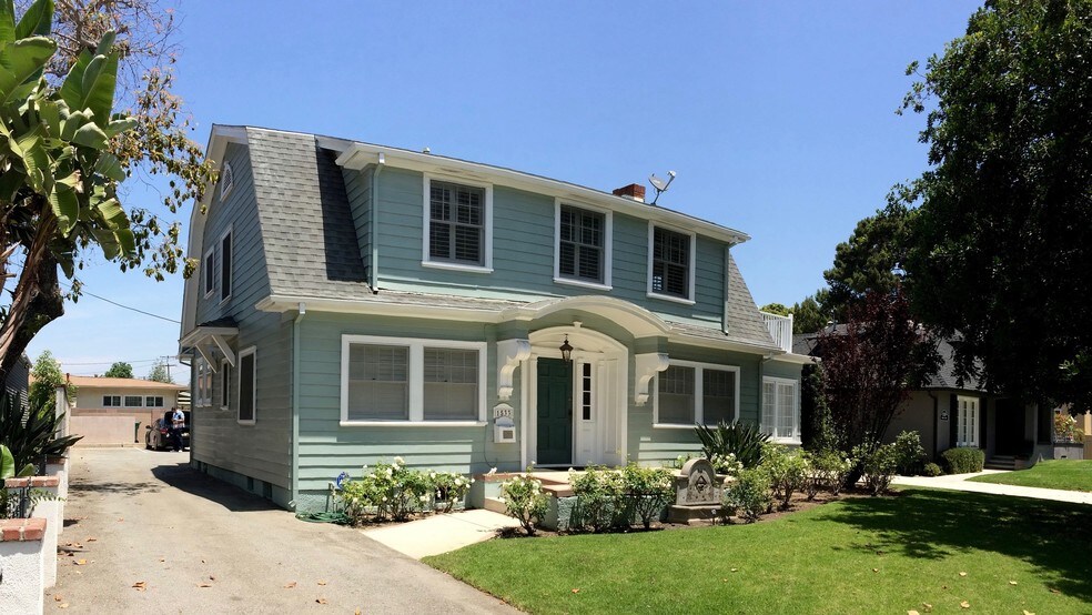 More Photos Of 1533 E 4th St, Santa Ana Medical For Lease