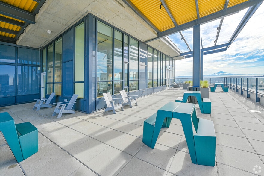 More Photos Of 1400 Madison St, Seattle Apartments For Lease