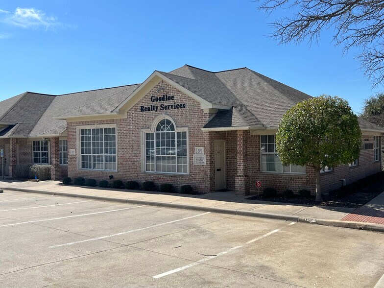 More Photos Of 2840 Keller Springs Rd, Carrollton Medical For Sale