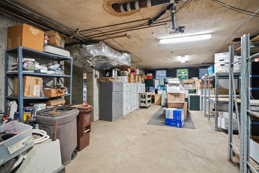 More Photos Of 72-41 Grand Ave, Flushing Medical For Lease