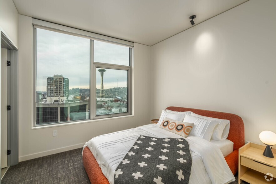 More Photos Of 2315 4th Ave, Seattle Multifamily For Sale