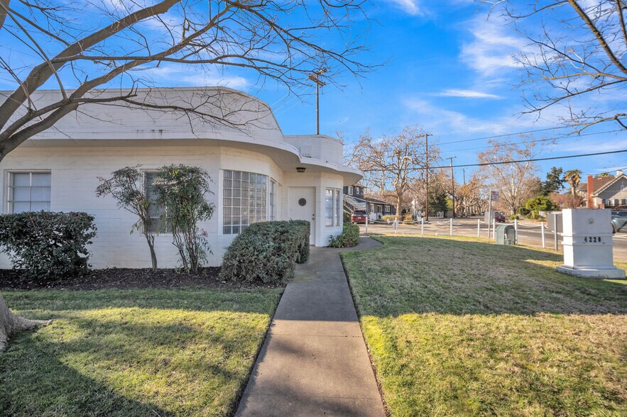 More Photos Of 4220 H St, Sacramento Medical For Lease