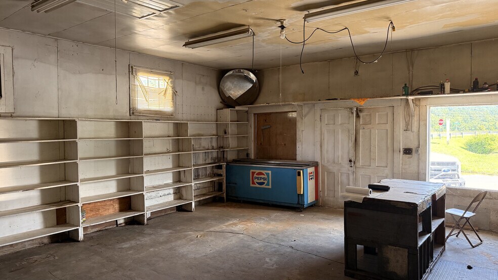 More Photos Of 41 Upper Shut In Rd, Hot Spgs, Hot Springs Freestanding For Sale