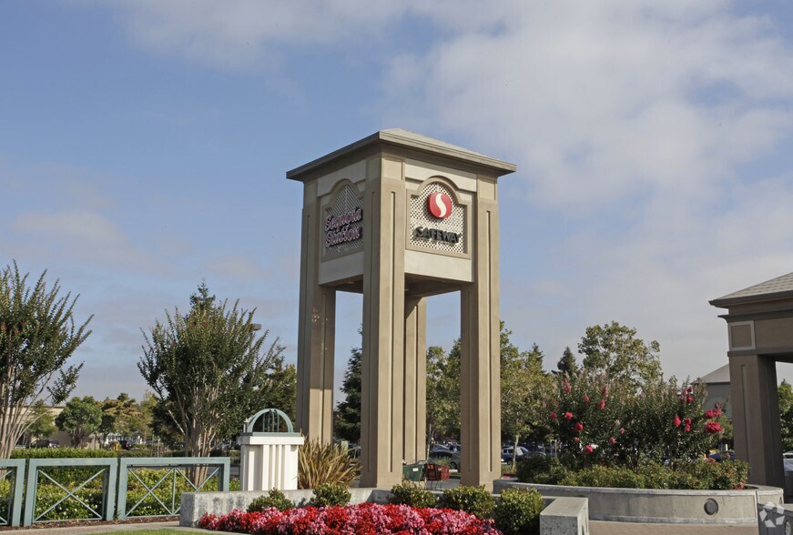 More Photos Of 1001-1111 El Camino Real, Redwood City Unknown For Lease
