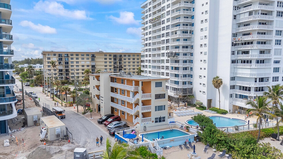 More Photos Of 3401 NE 10th St, Pompano Beach Hotel For Sale