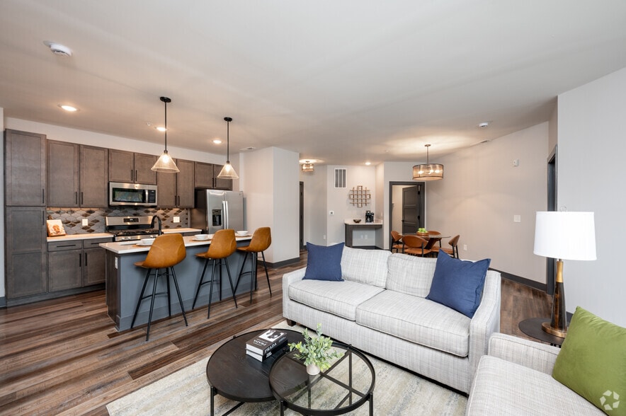 More Photos Of 1155 S Rangeline Rd, Carmel Apartments For Lease