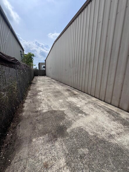 More Photos Of 2218 Fayette St, Kenner Land For Lease