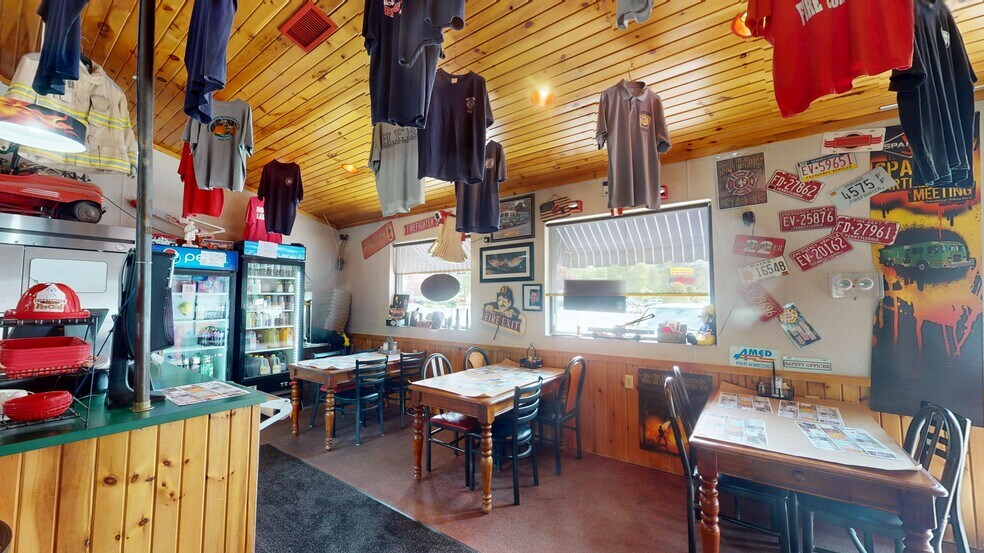 More Photos Of 13524 S Eagle Valley Rd, Tyrone Restaurant For Sale