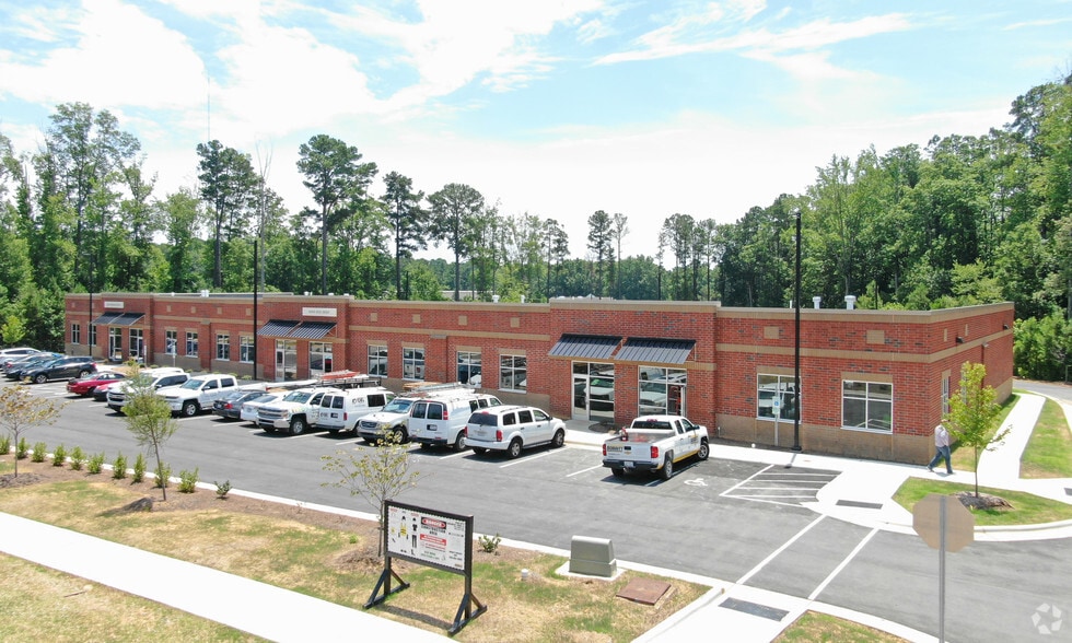 More Photos Of 2041 Energy Dr, Apex Unknown For Sale