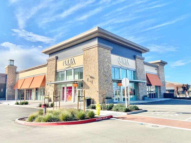 More Photos Of 3048-3090 W Jack London Blvd, Livermore Unknown For Lease