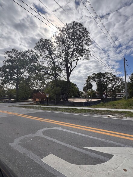 More Photos Of 5277 Floridan Ave, Naples Land For Sale
