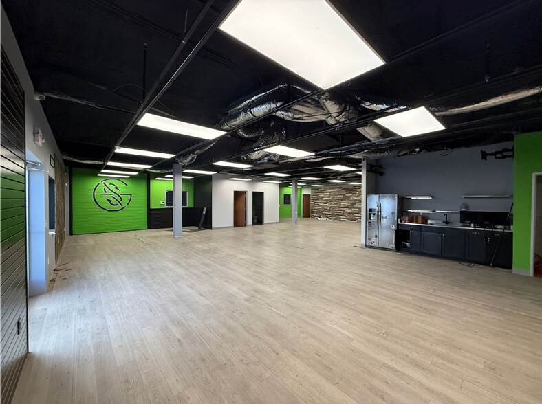 More Photos Of 2345 Nail Rd, Krum Warehouse For Lease