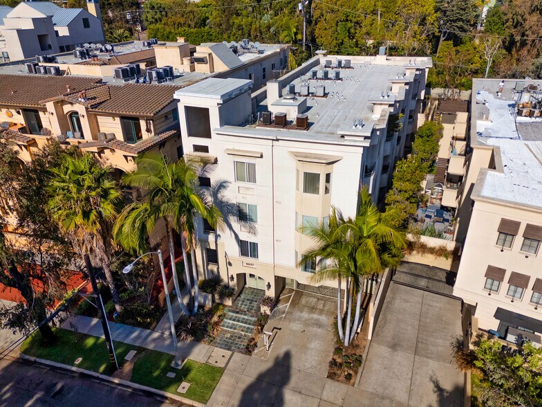 Primary Photo Of 16117 W Sunset Blvd, Pacific Palisades Apartments For Sale