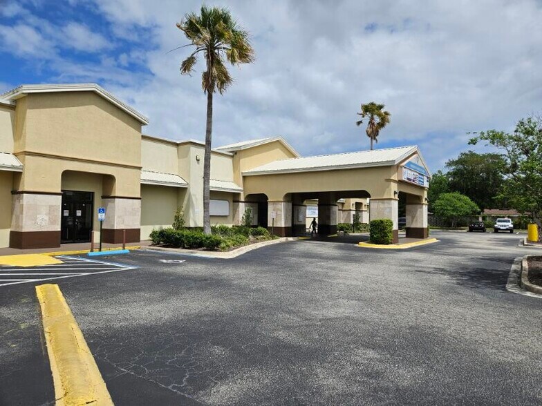 Primary Photo Of 1215 Dunn Ave, Jacksonville Medical For Lease
