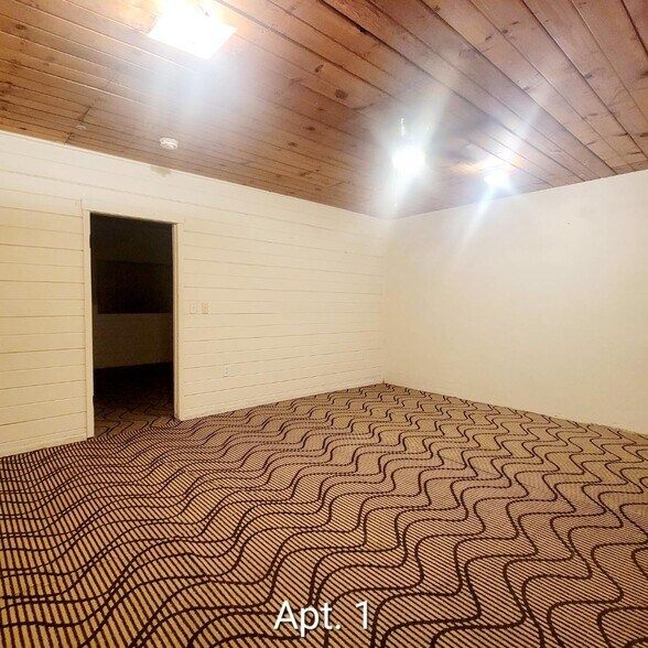 More Photos Of 3882 Washington Ave, Le Grand Apartments For Sale