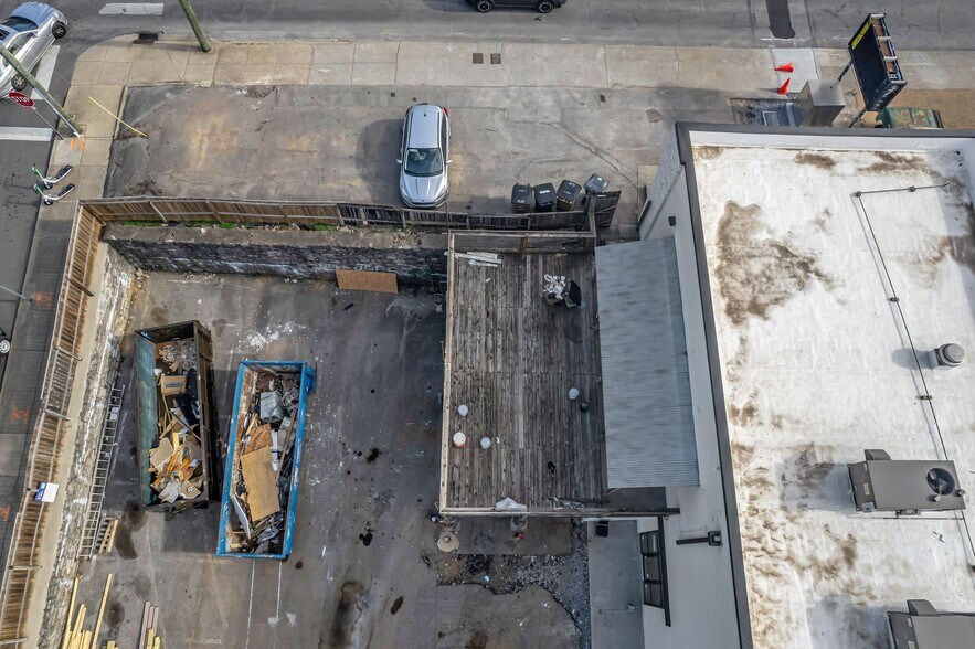 More Photos Of 823 Woodland St, Nashville Freestanding For Lease