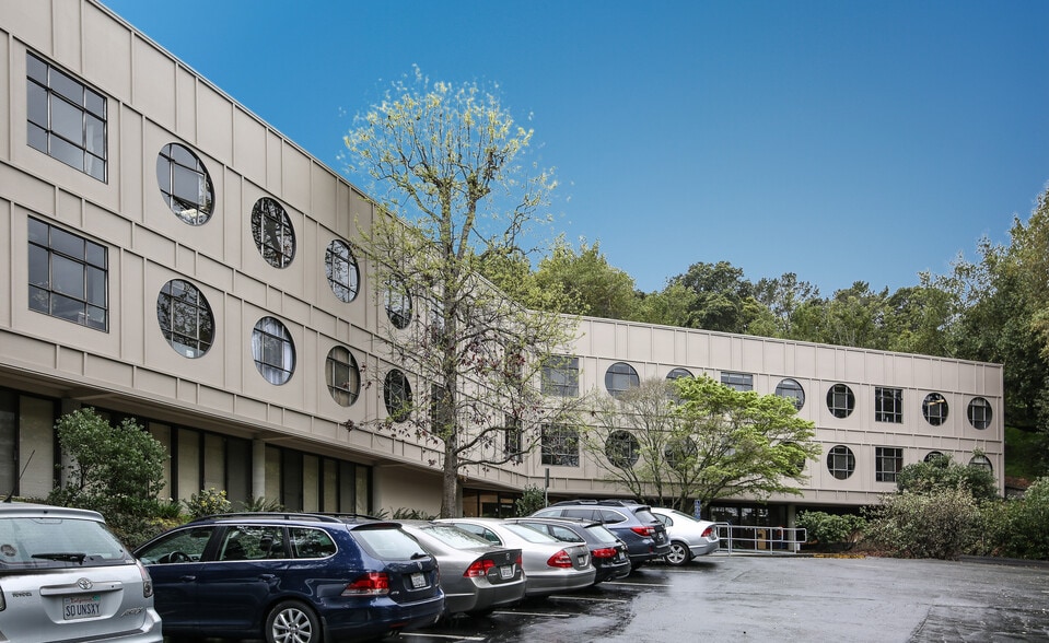 More Photos Of 101 Lucas Valley Rd, San Rafael Loft Creative Space For Lease