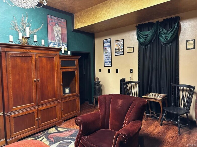 More Photos Of 55 Declaration Dr, Chico Office For Sale