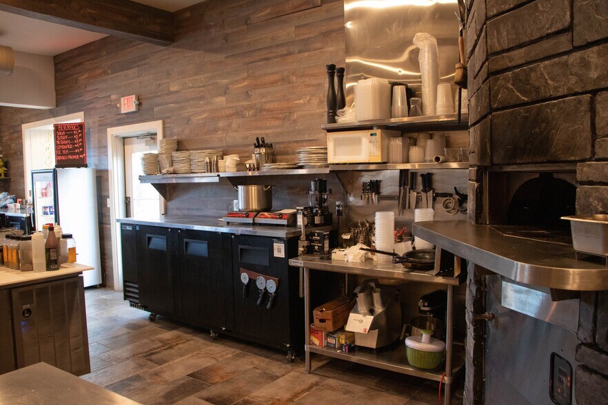 More Photos Of 5781 State Highway 42, Sturgeon Bay Storefront Retail Residential For Sale