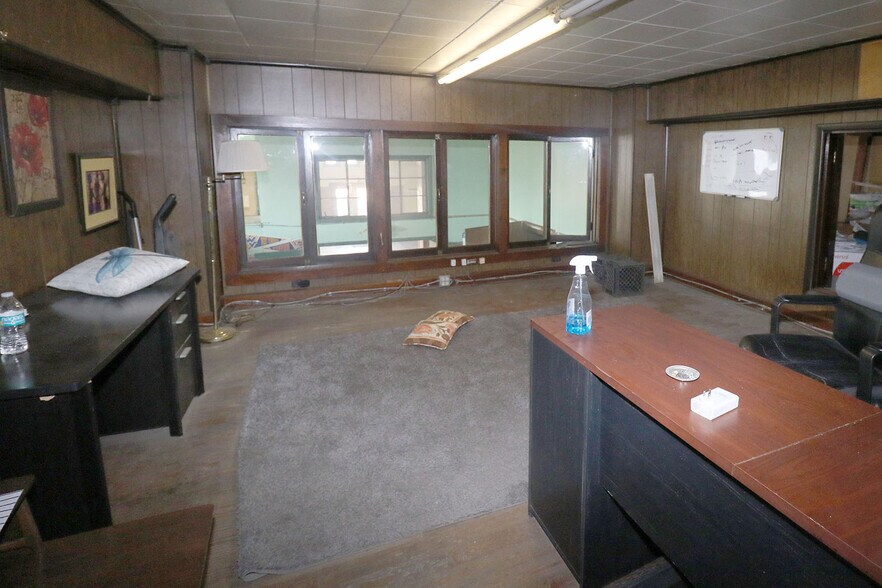 More Photos Of 312 N 7th St, Steubenville Warehouse For Sale