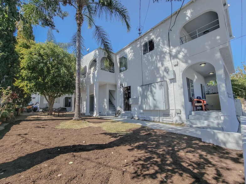 More Photos Of 1309 S Mesa St, San Pedro Apartments For Sale