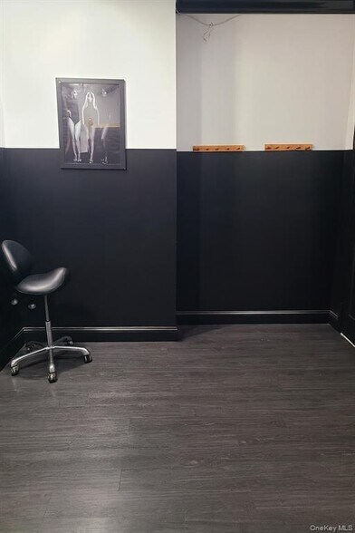 More Photos Of 21175 Jamaica Ave, Queens Village Storefront Retail Residential For Lease