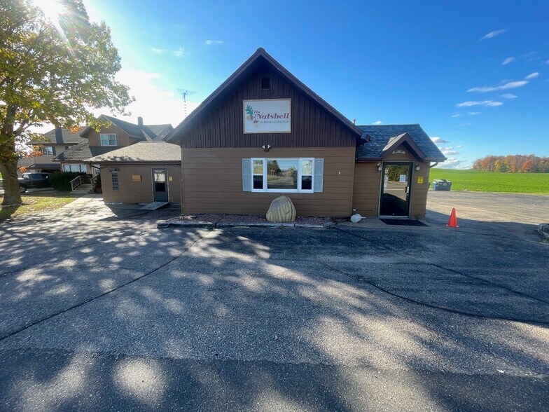 More Photos Of N696 County Highway S, Antigo Restaurant For Sale