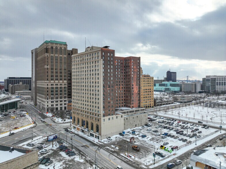 More Photos Of 400 Bagley St, Detroit Unknown For Sale