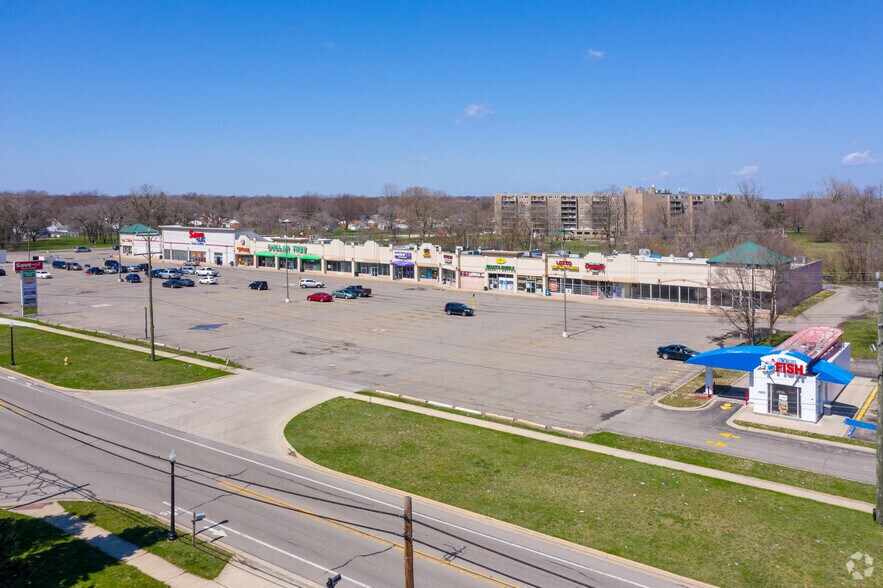 More Photos Of 1595-1631 Holmes Rd, Ypsilanti Unknown For Lease