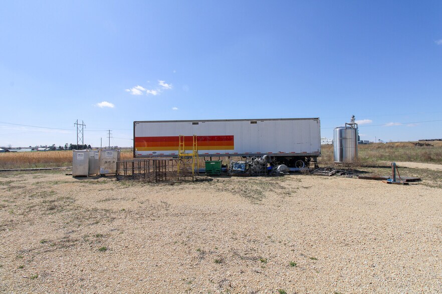 More Photos Of 5640 44th Ave S, Clinton Industrial For Sale
