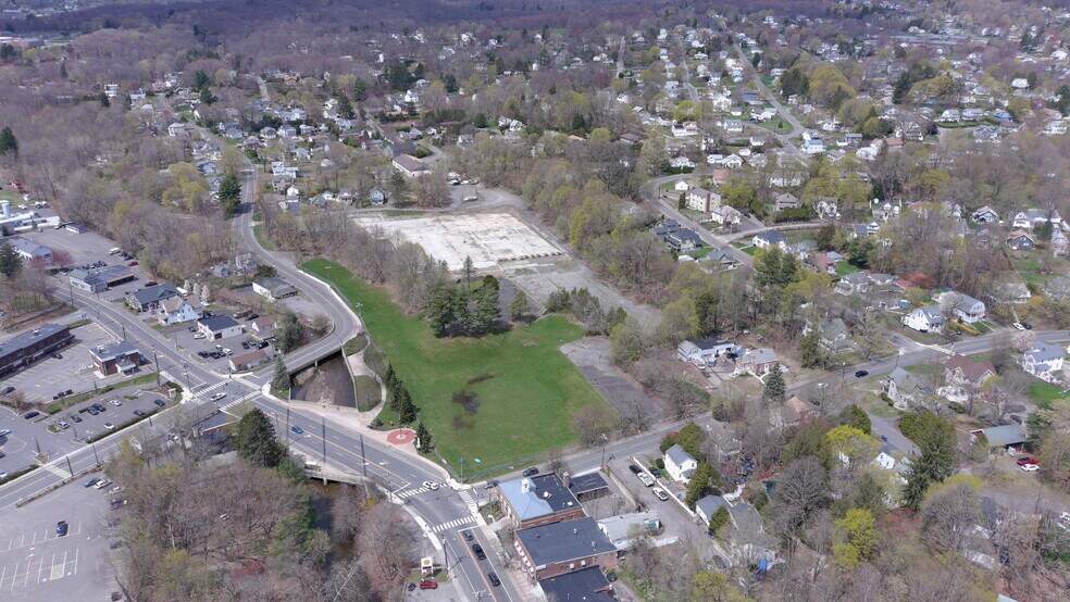 More Photos Of 25-31 Hillside Ave, Watertown Land For Lease