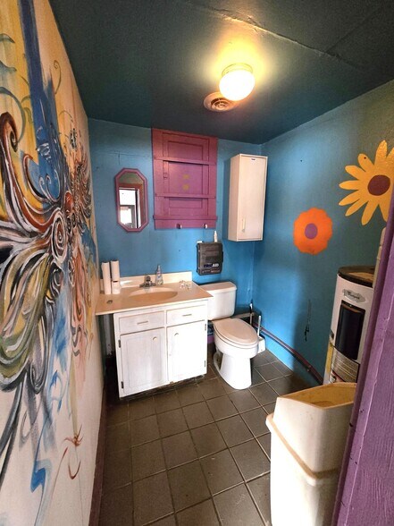 More Photos Of 547-549 E Mahoning St, Punxsutawney Storefront Retail Residential For Sale