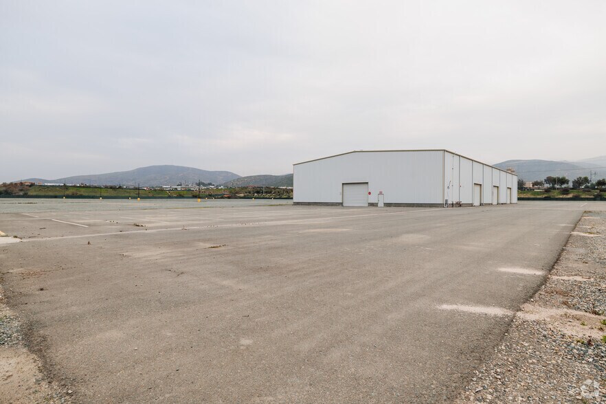 More Photos Of 9802 Lone Star Rd, San Diego Warehouse For Lease