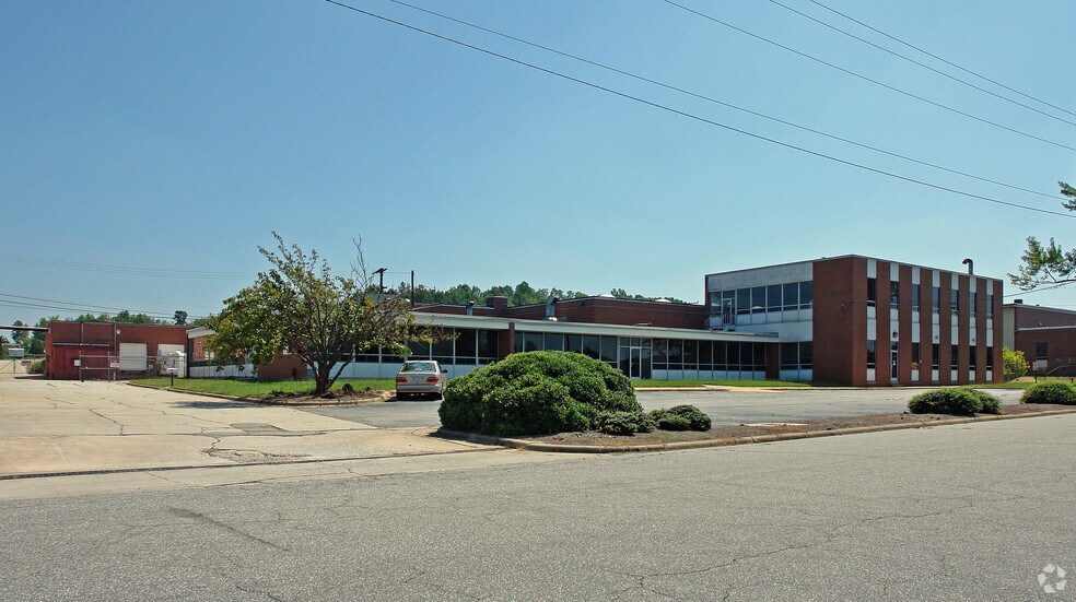 Primary Photo Of 2147 Brevard Rd, High Point Manufacturing For Sale