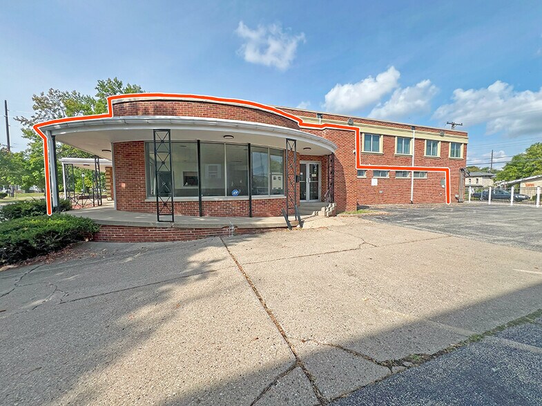 Primary Photo Of 334 W Main St, Decatur Flex For Lease